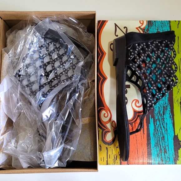 Zigi Soho, Sandals - Picture 2 of 4